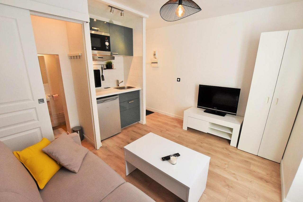 Appartement Au Coeur De La Ville De Taverny Ngoại thất bức ảnh